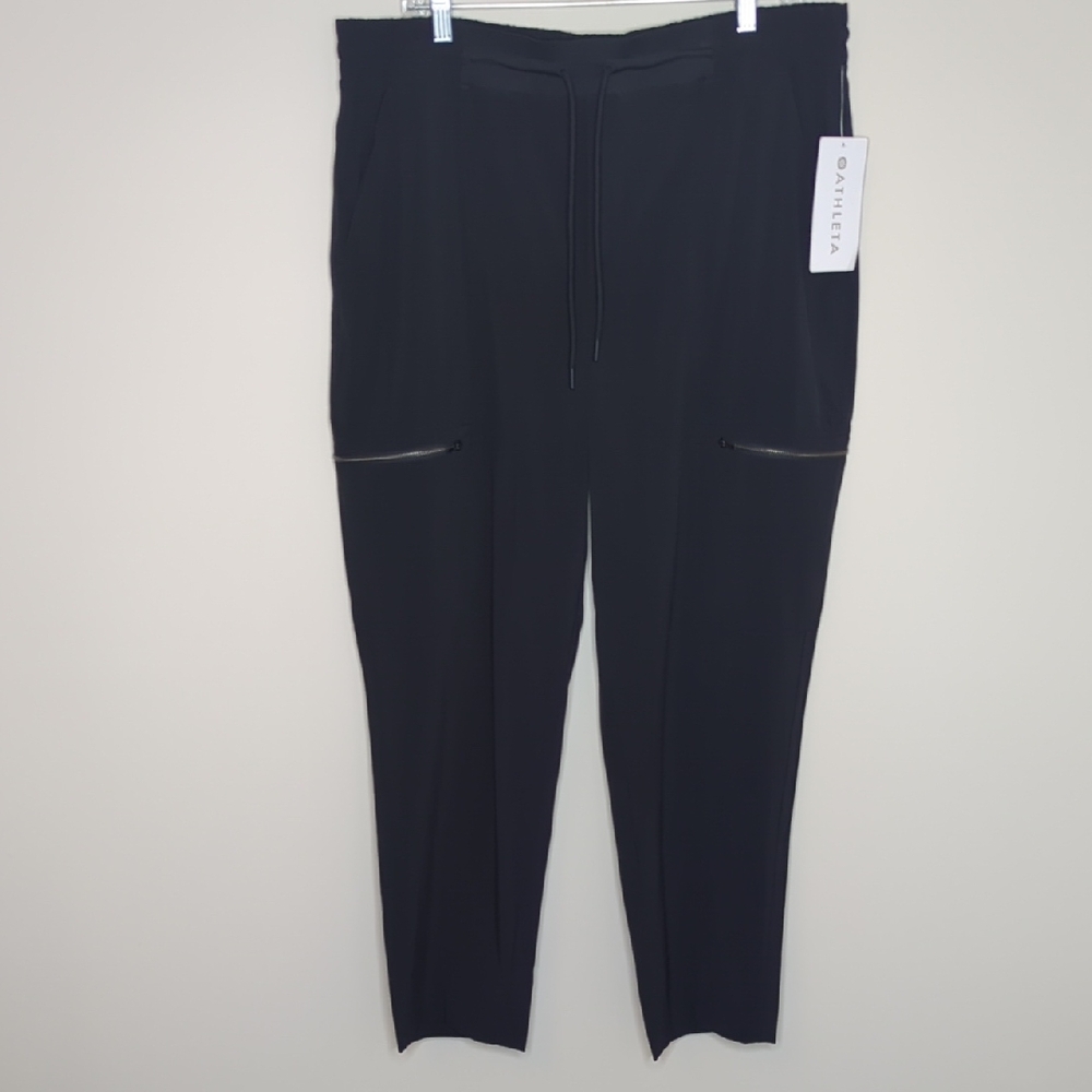 Athleta High Road Cargo Pant Black Size 16